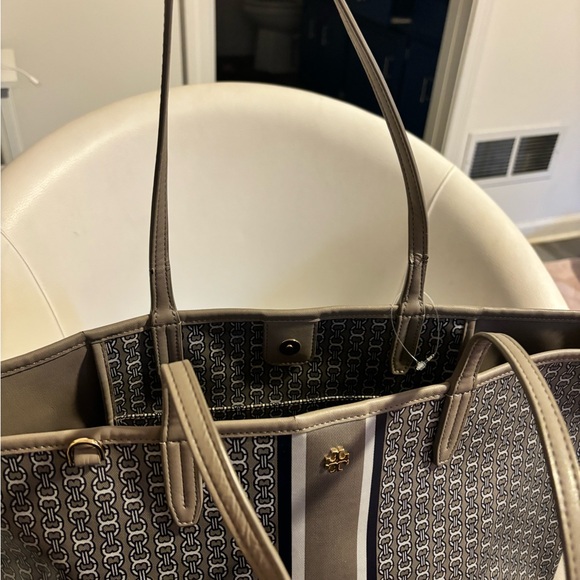 Tory Burch tote - Picture 5 of 5